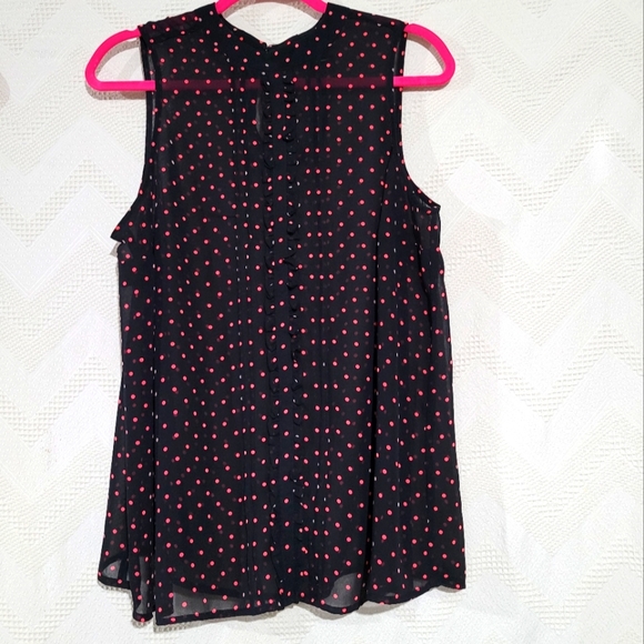 Torrid sleeveless blouse size 0 - Picture 1 of 5
